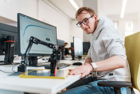 Praxiseinsatz im Bachelor Ingenieurinformatik oder Elektrotechnik im Labor für Robotik an der THGA.