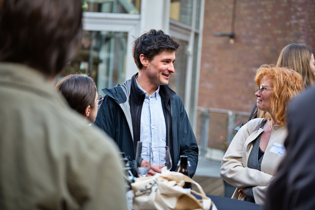 ReConnect@THGA: 2026 trafen sich erneut die Alumni der THGA zum Austausch und zur Vernetzung. 
