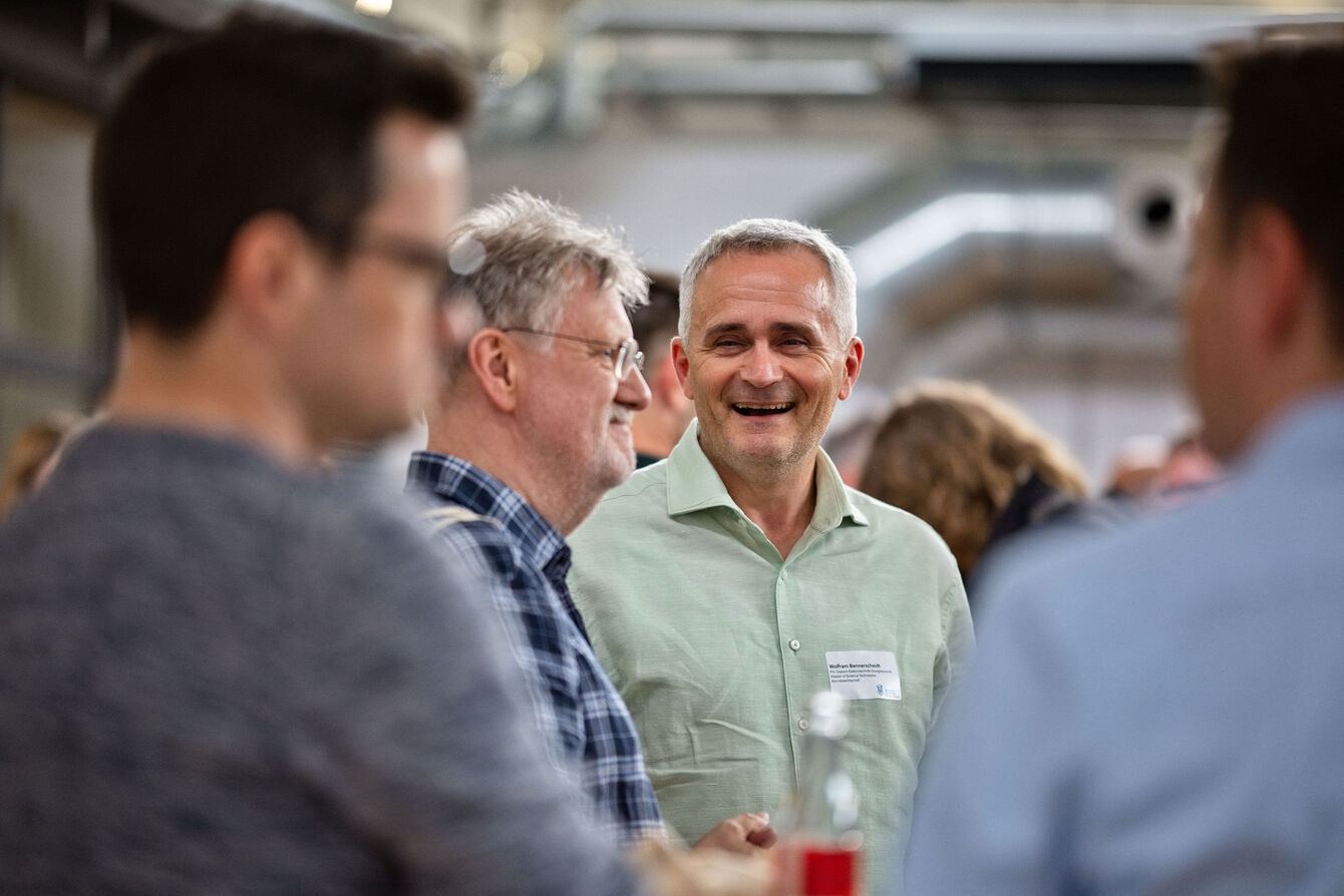 ReConnect@THGA: 2026 trafen sich erneut die Alumni der THGA zum Austausch und zur Vernetzung. Willkommen im Studierendenzentrum der THGA