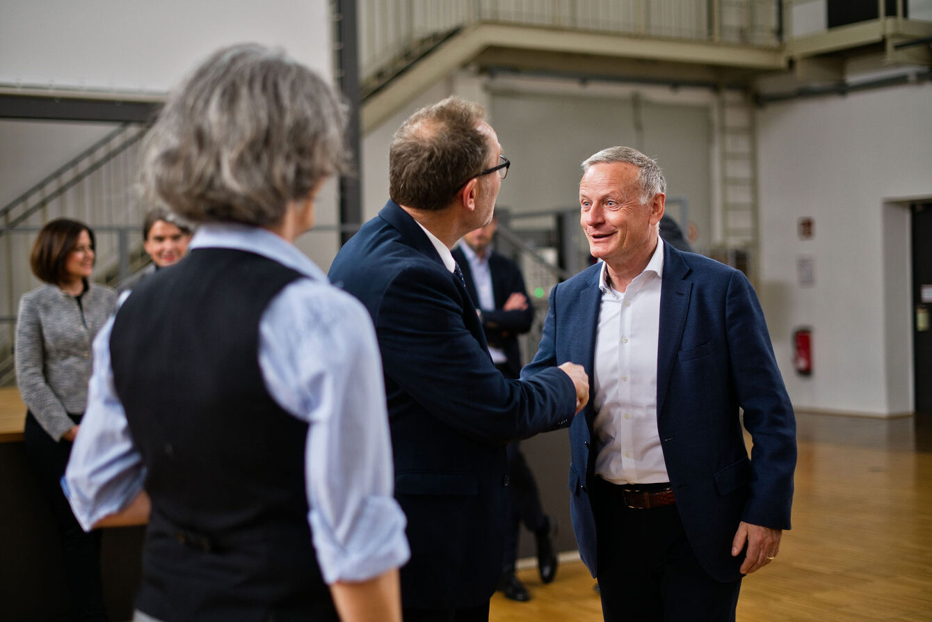 Gratulation zur Wahl als neuer Vizepräsident an der THGA. Prof. Ludger Rattmann