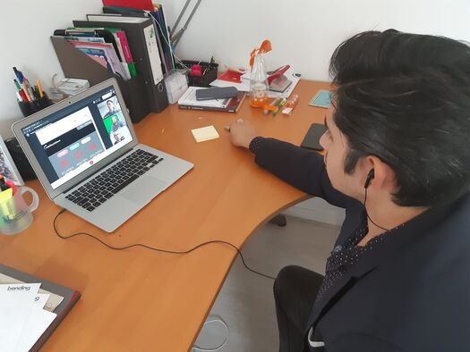 Hackathon Team-Meeting
